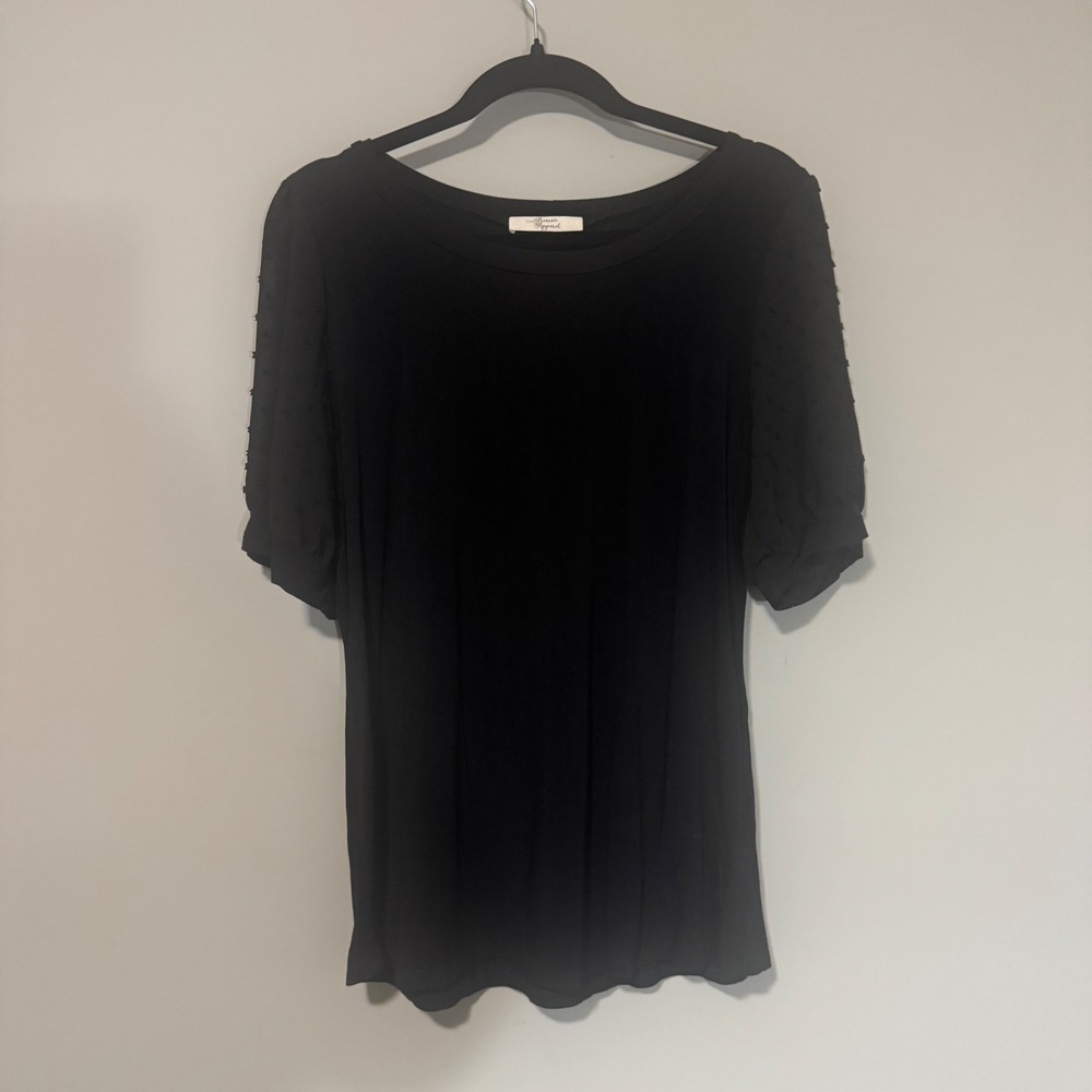 Beacon Apparel Womens Black Swiss Dot Puff Sheer Sleeve Scoop Neck Knit Top
